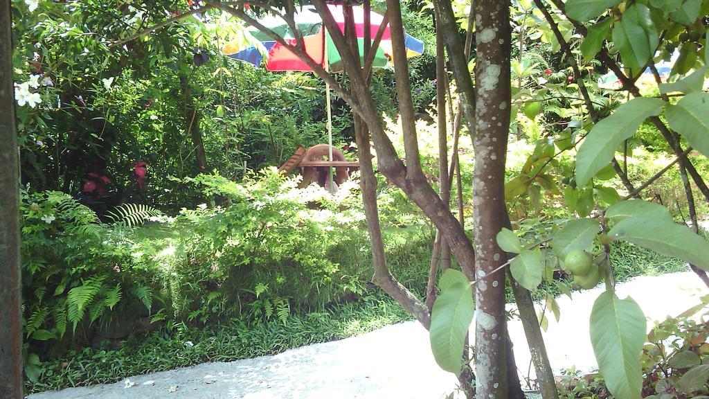 Haniffas Holiday Inn Kandy Buitenkant foto